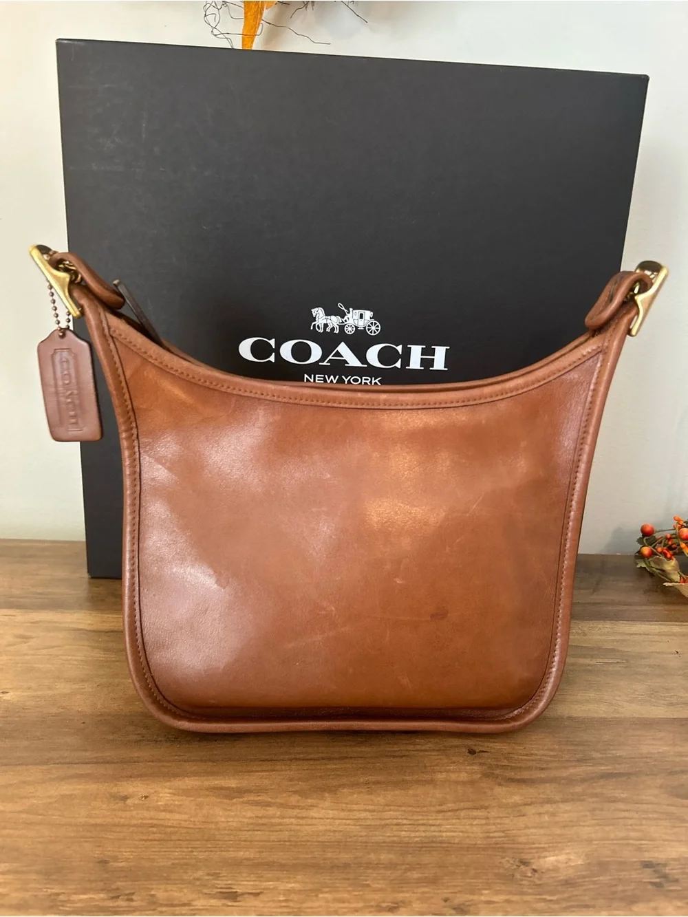 Vintage Coach Janice Legacy 9950 Burnished Camel 2005